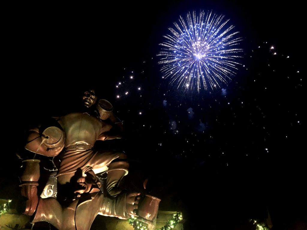 Gaston tavern restaurant fireworks