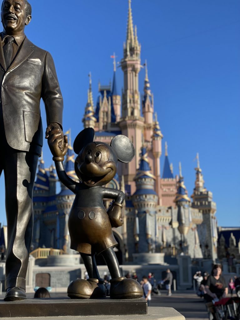 mickey statue