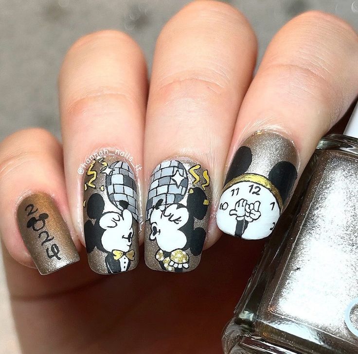 NYE disney nails