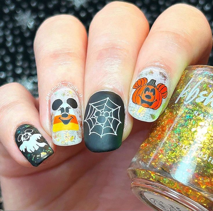 disney halloween nails