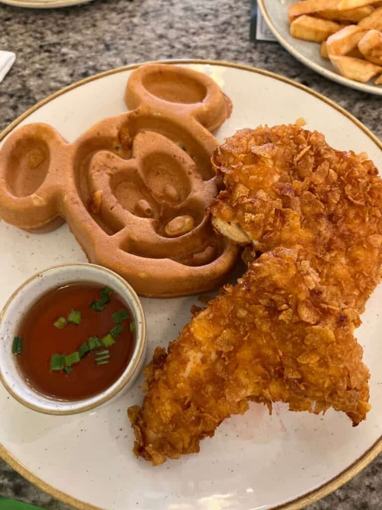 Mickey waffle and chicken food