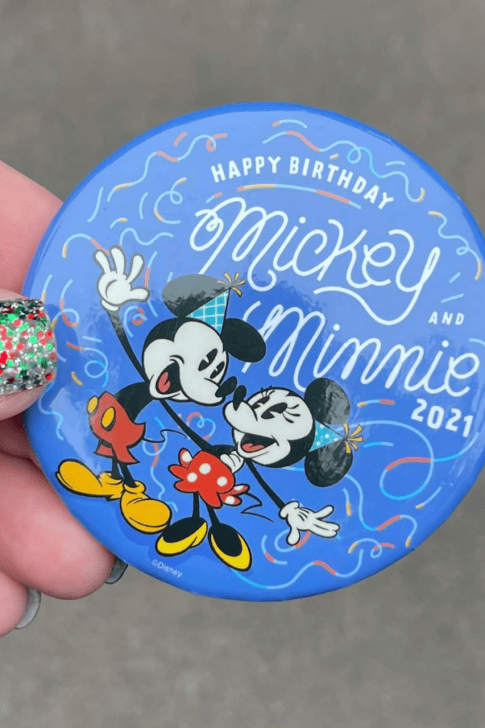 happy birthday button disney