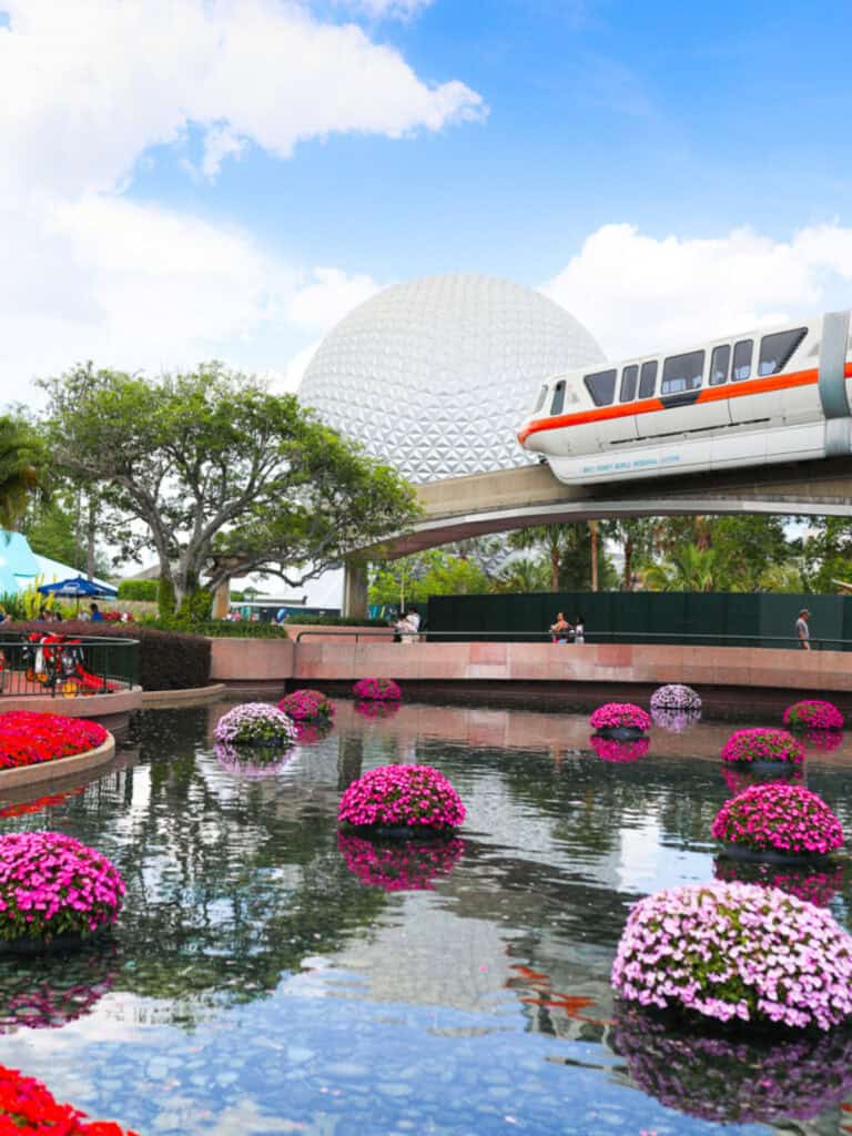 monorail and ball
