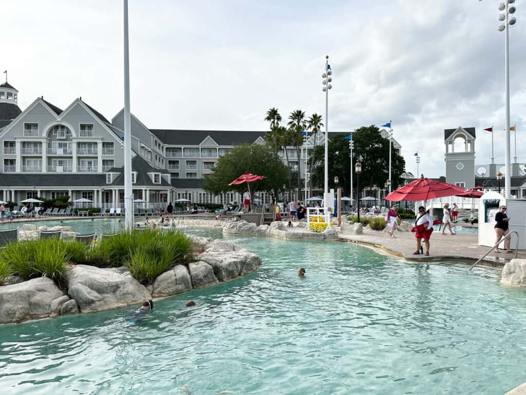 BEACH CLUB POOL