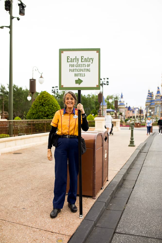 early entrance at magic kingdom