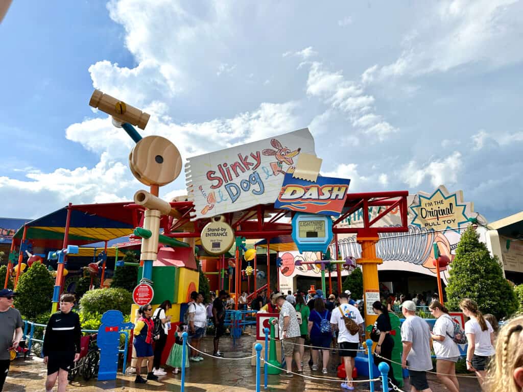 Slinky Dog Dash Entrance