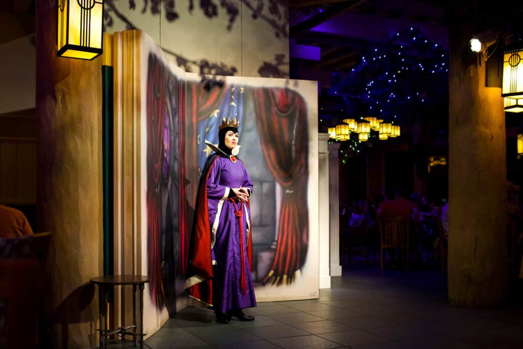 Evil Queen at Story Book Dining