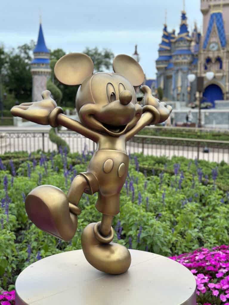 Mickey gold statue in Magic Kingdom 