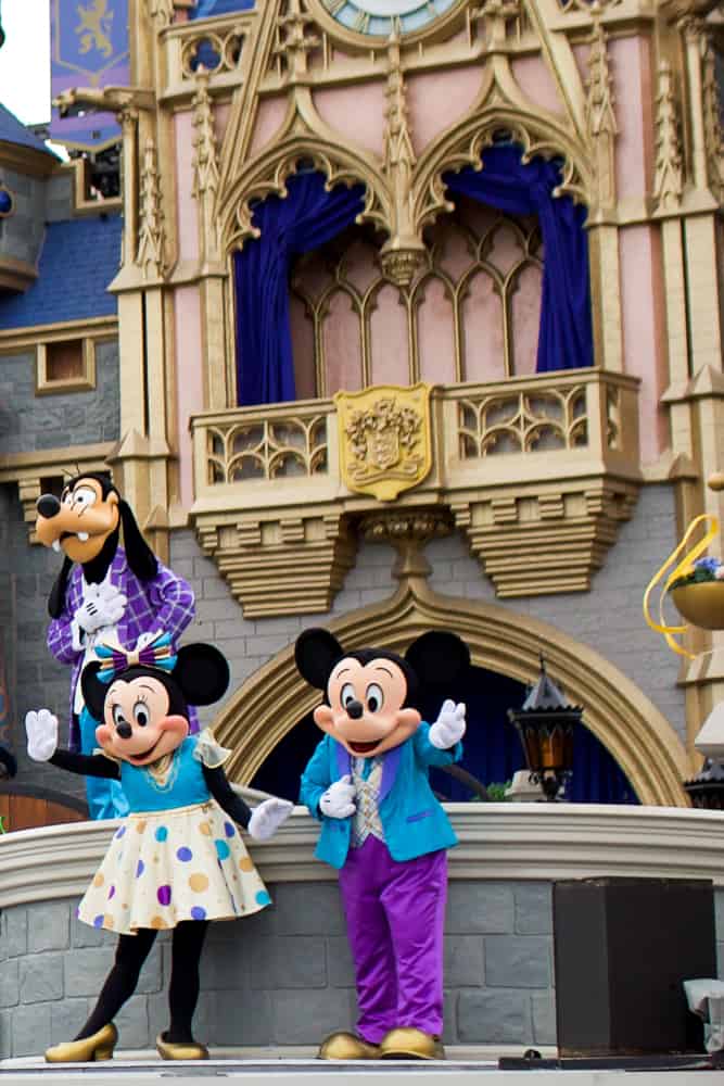 Goofy, Mickey, and Minnie Friendship Faire