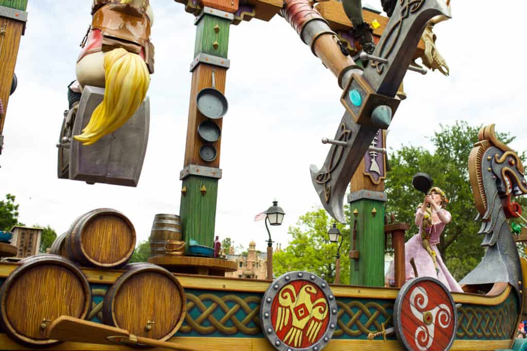 rapunzel at parade at disney world