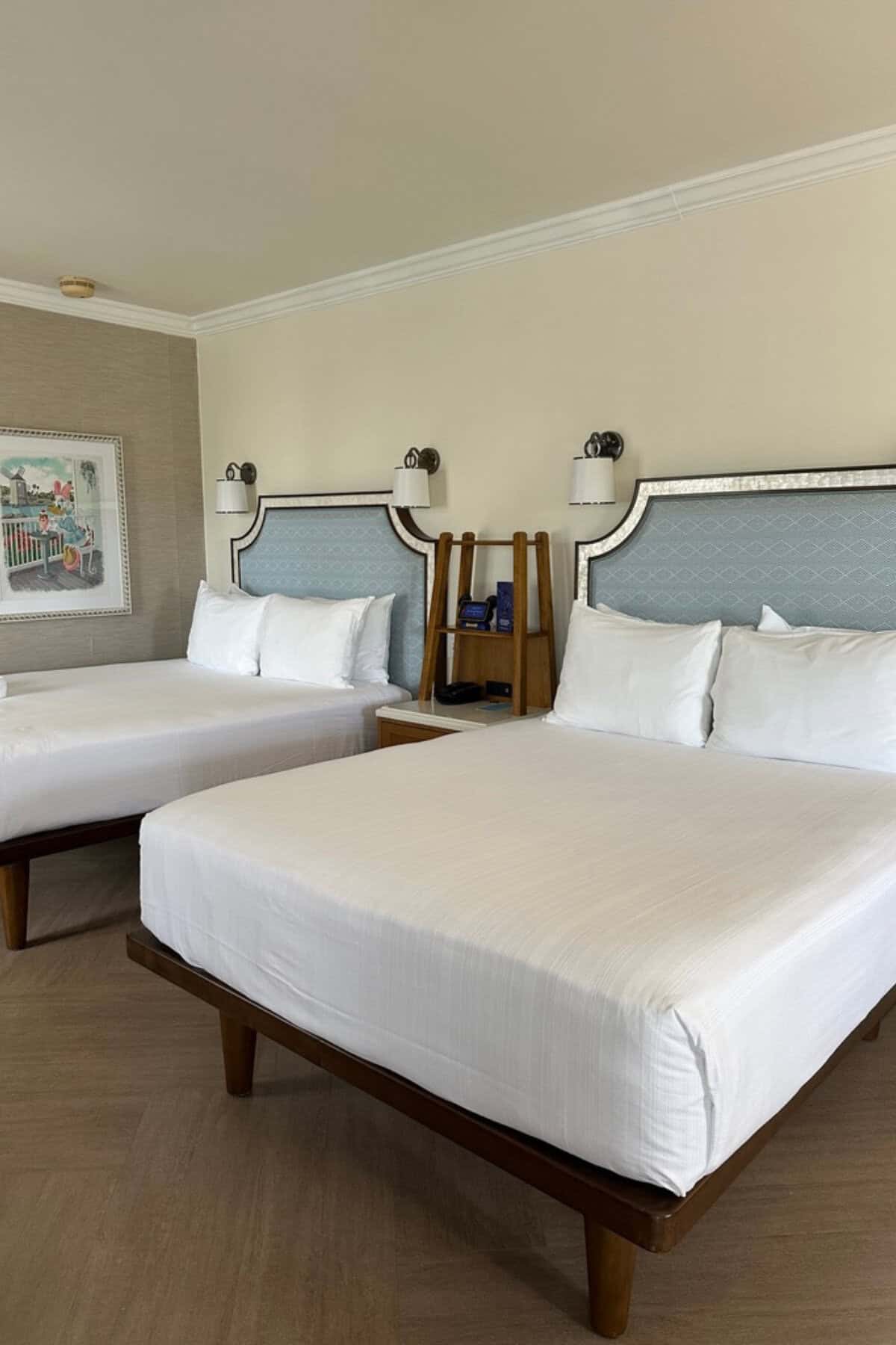 Beach club room