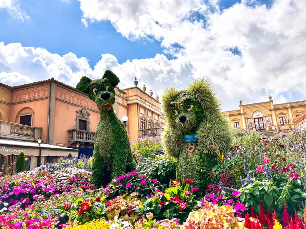 lady and the tramp flower and garden festival