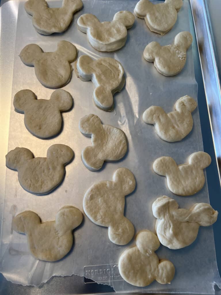 Mickey Mouse beignets rising