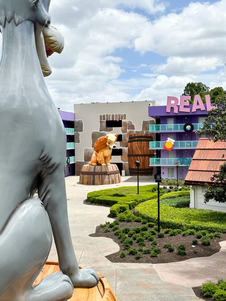 Lady and the Tramp at Disney's POP Century resort