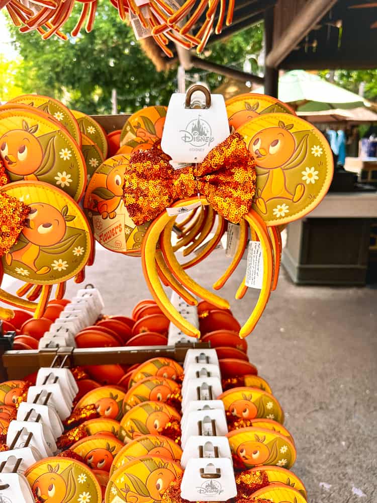 Flower and garden festival orange bird merchandise