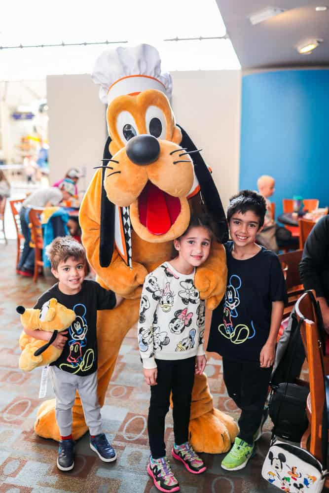 pluto at chef Mickey's character breakfast